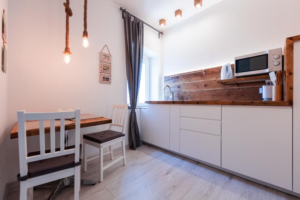Apartments Sole Komiža Eksteriør bilde
